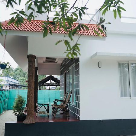 Marari Red Angel Villa Mararikulam Oda fotoğraf